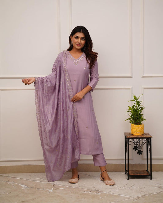 Festival Wear Viscos Lavender Kurta Set