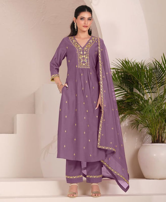 Elegant Mauve Kurta Pant Set with Gold Detailing