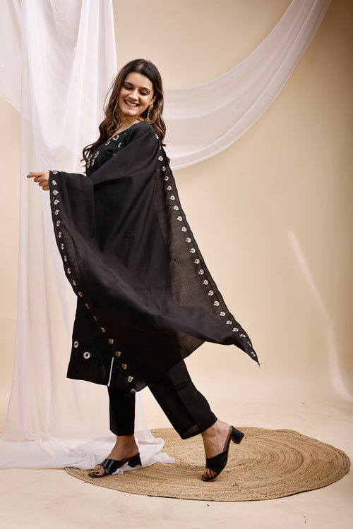 Black Mirror-Work Elegance Kurta Set