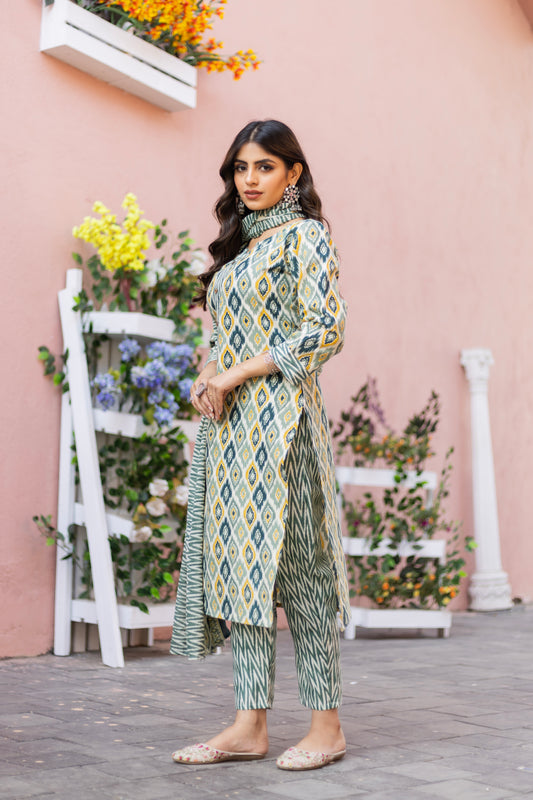 Classy Wear Women Kurta Set