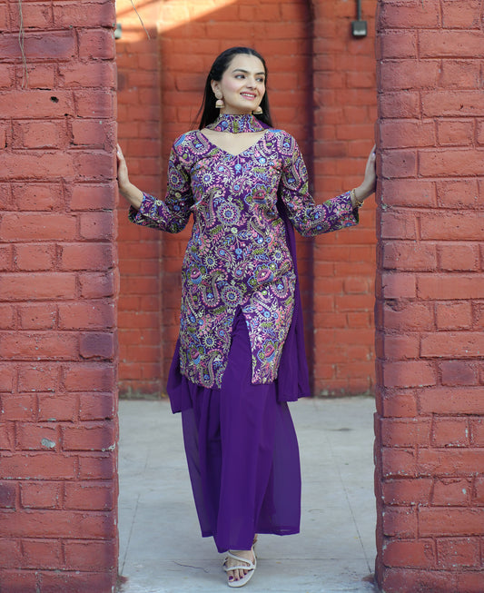 Graceful & Stylish Kurta Set