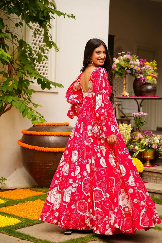 Passion in Red: Glam Dress for Special Nights