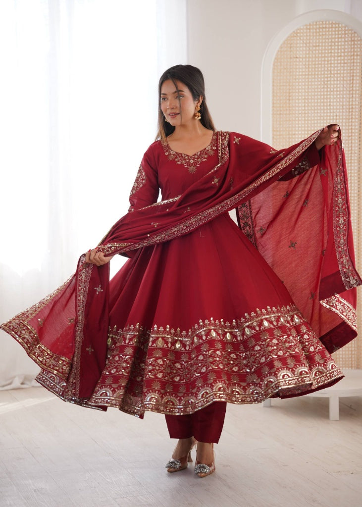Flared Anarkali Suit Set with Intricate Border Embroidery & Matching Dupatta
