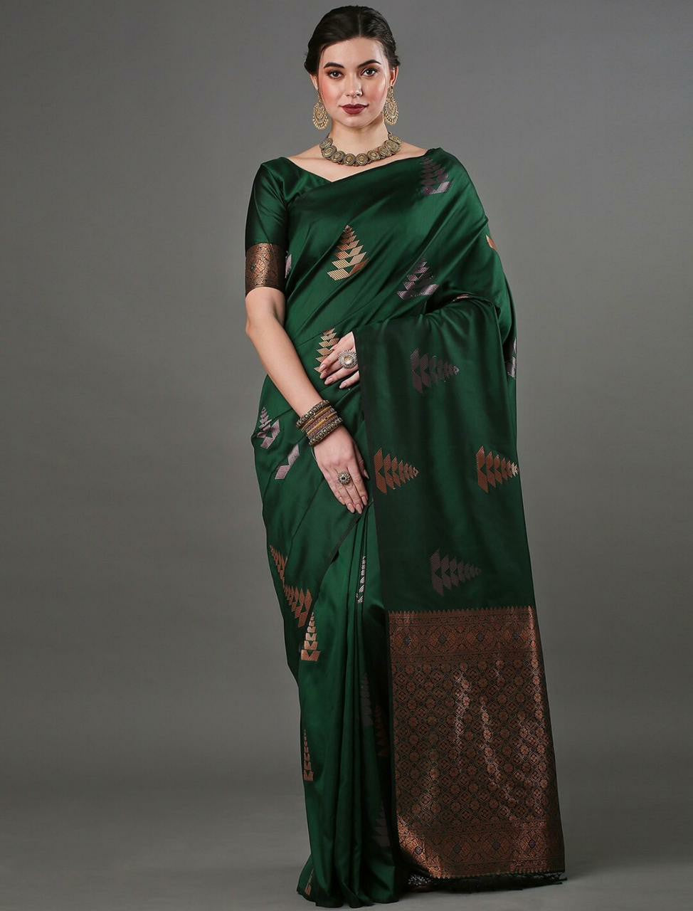 Zari Woven Festive & Wedding Wear Saree