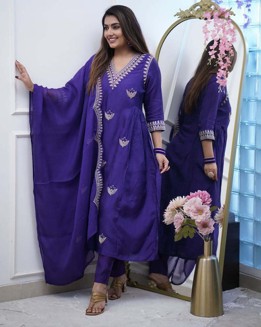 Women's Rayon Blend Anarkali Solid Kurta with Pant & Dupatta