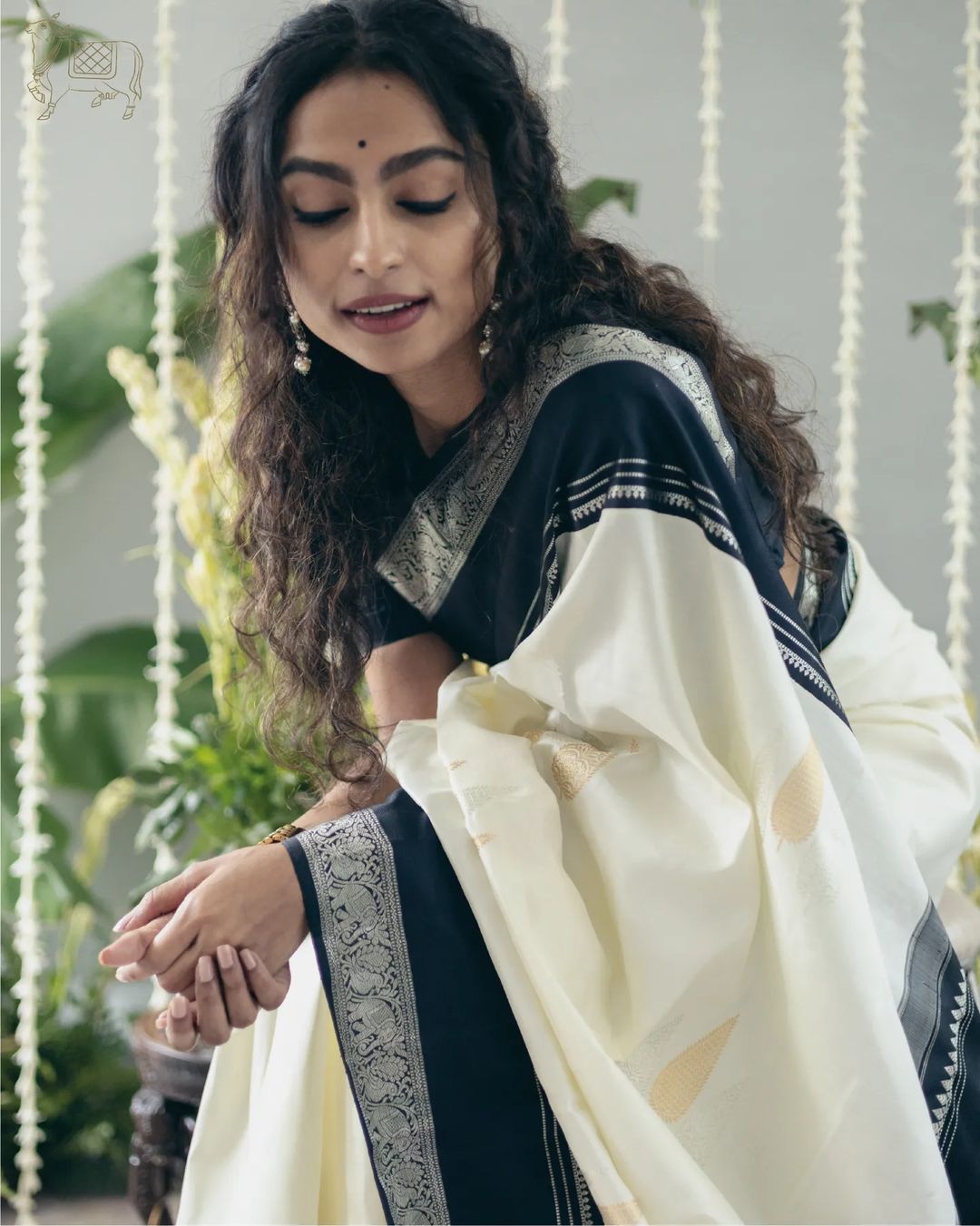 Elegant White Silk Saree with Black Border & Zari Work