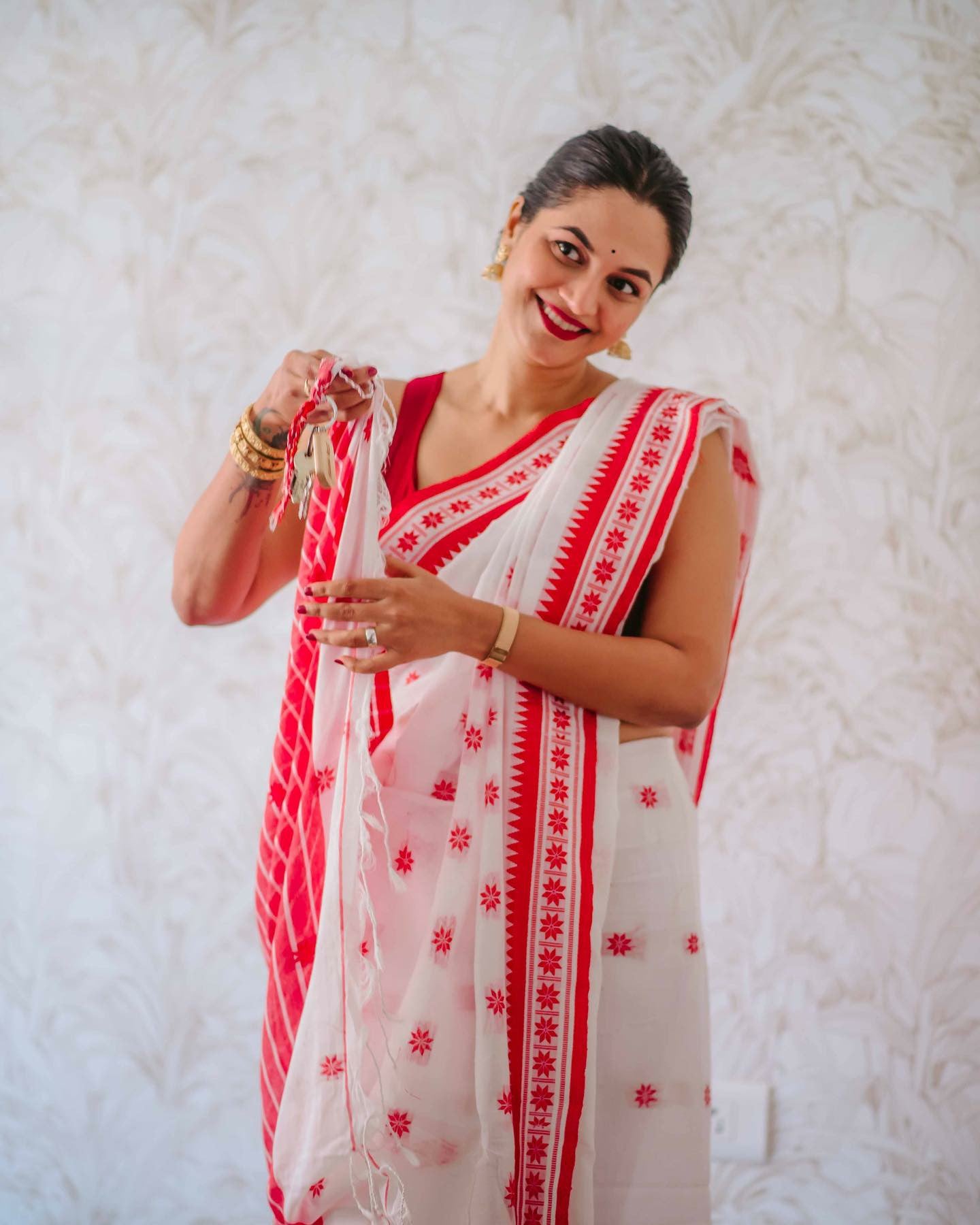 White Cotton Silk Saree with Red Border
