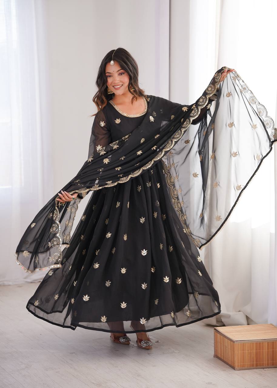Black Georgette Embroidered Anarkali Suit Set with Cutwork Dupatta