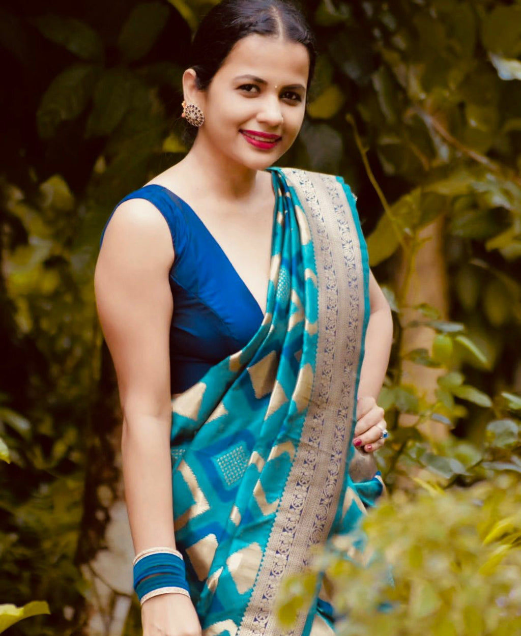 Turquoise Gold Beauty