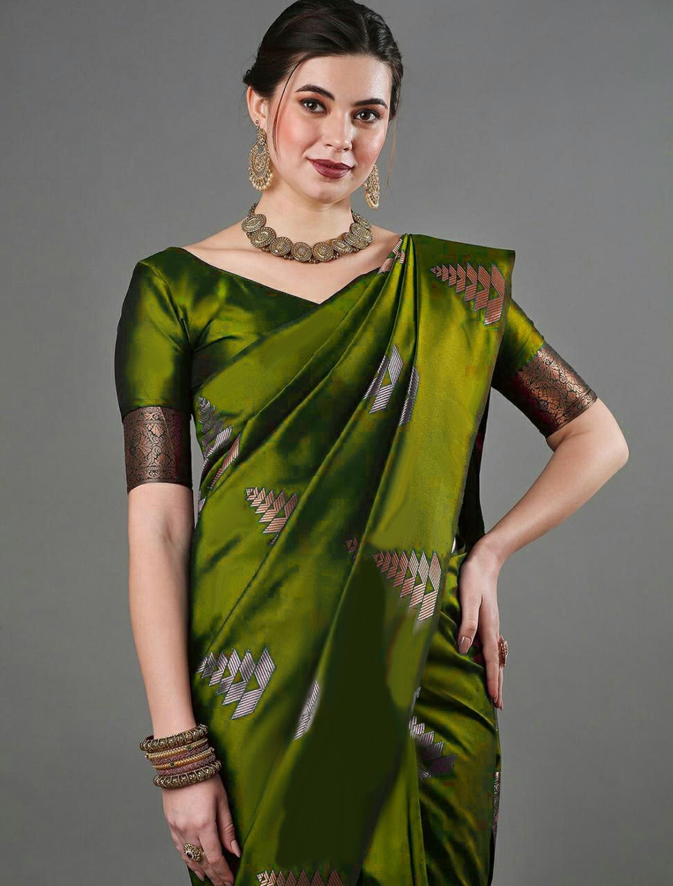 Classic Emerald Jacquard Saree