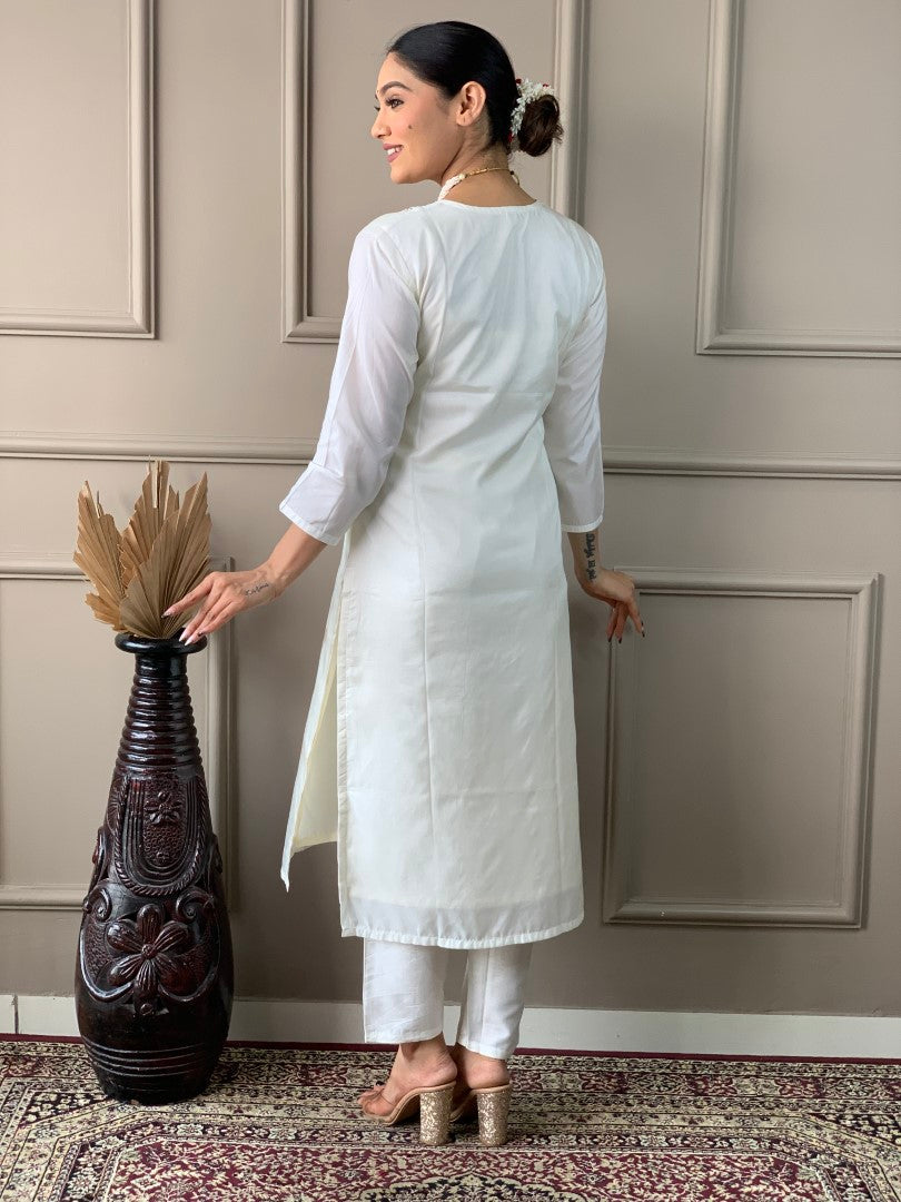 Designer Viscose Naylon White Kutra Set