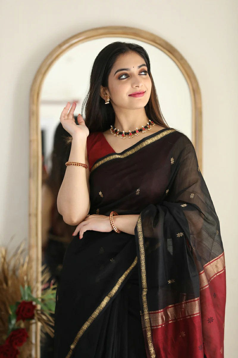 Elegant Traditional Saree with Contrast Border & Minimal Motifs for Festive Wear