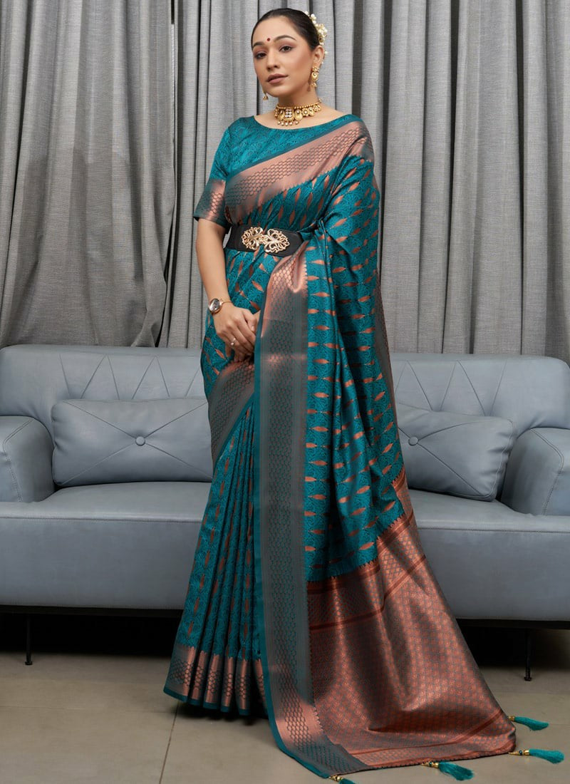 Elegant Designer Silk Saree with Zari Work