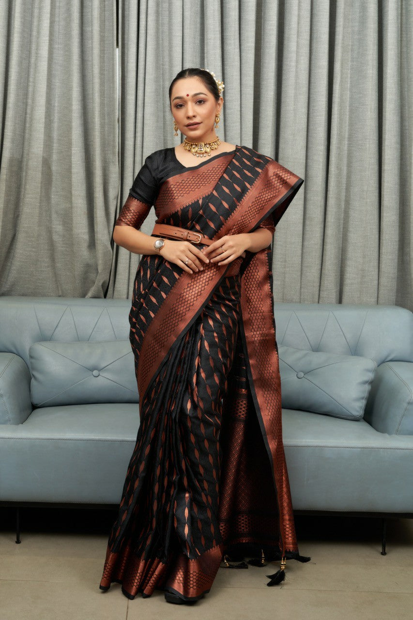 Elegant Designer Silk Saree with Zari Work