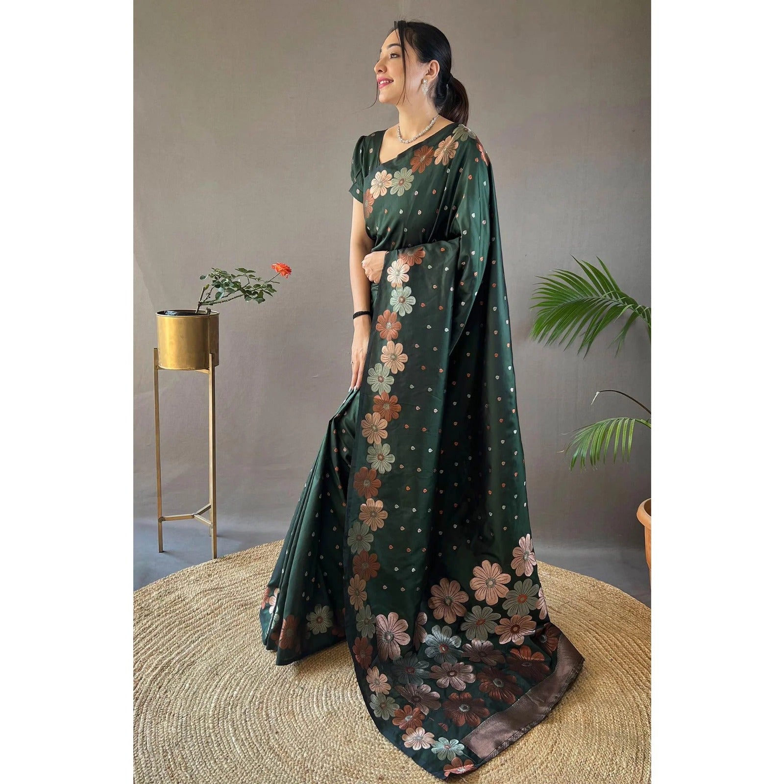 Designer Floral Printed Saree with Elegant Border