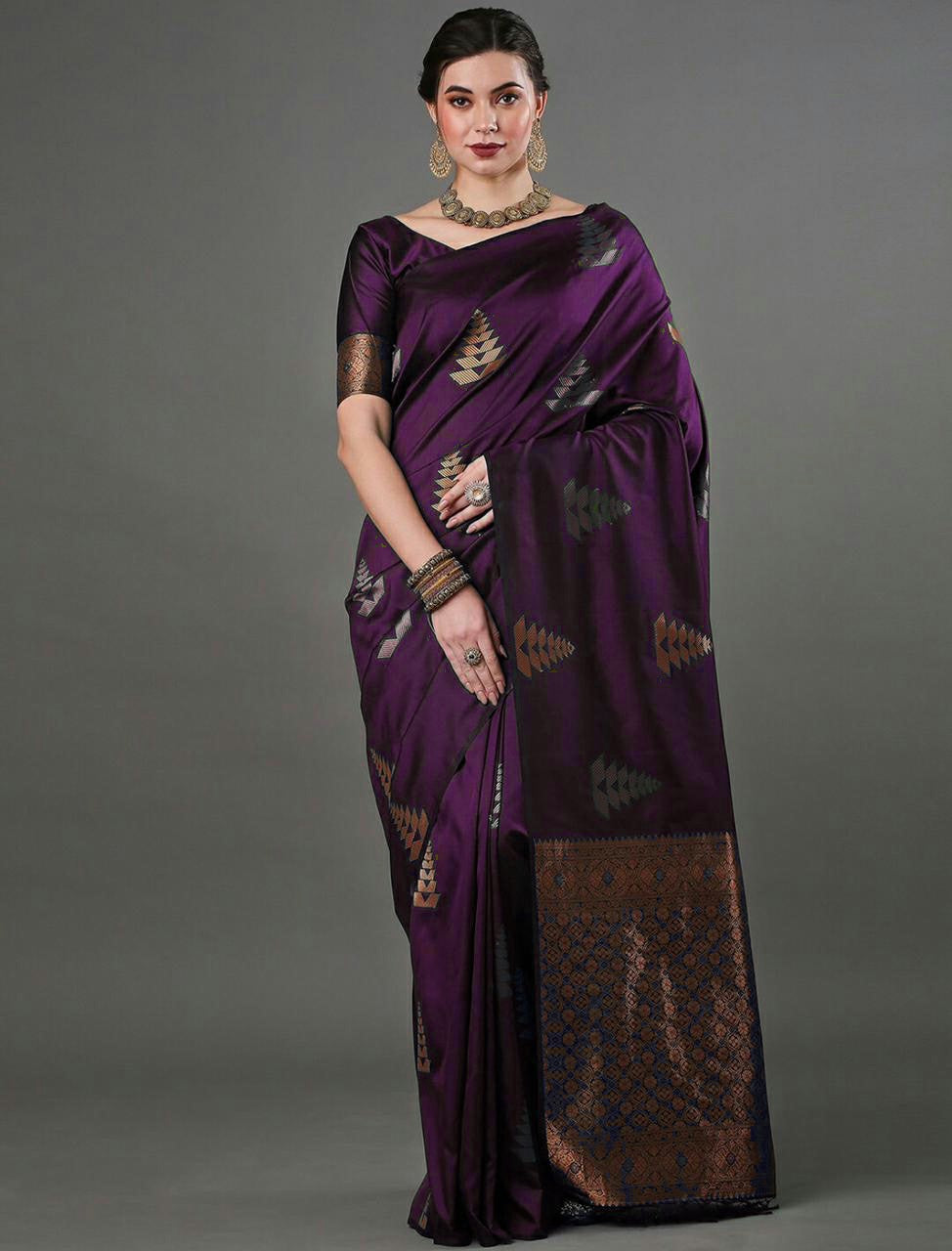 Zari Woven Festive & Wedding Wear Saree