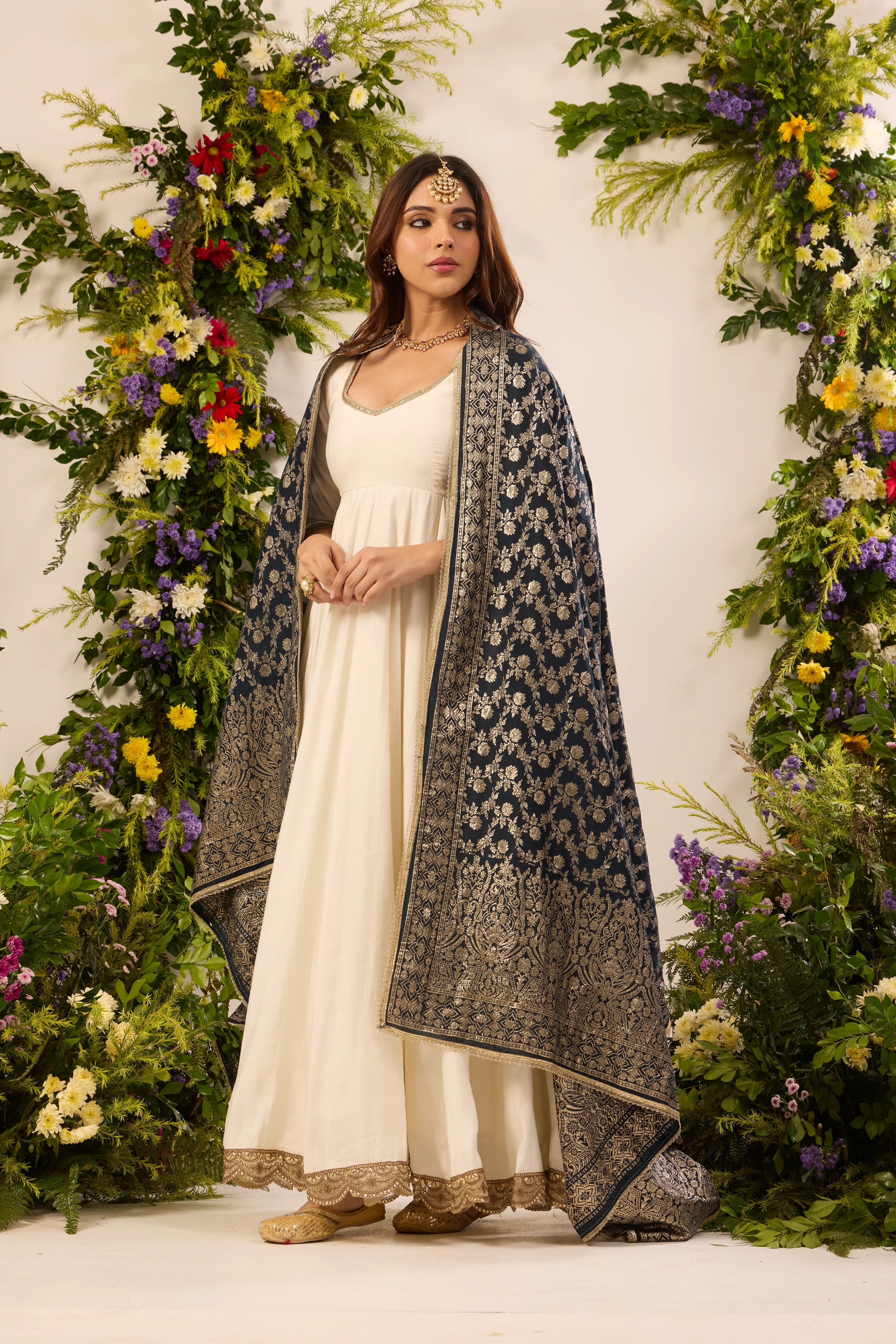 Off-White Anarkali Suit Set with Embroidered Border & Heavy Banarasi Zari Woven Dupatta