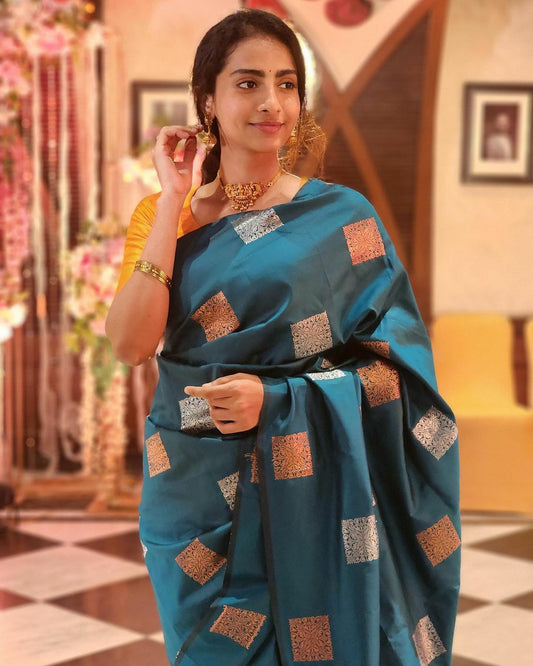 Elegant Teal Silk Saree with Dual-Tone Zari Buttas