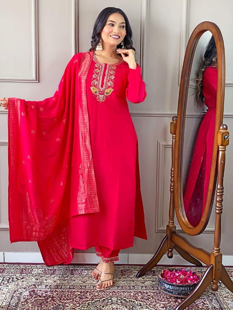 Women Viscos Chanderi Straight Red  Kurta Set