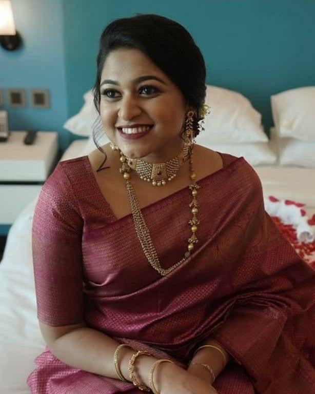 Maroon Majesty Handwoven Saree