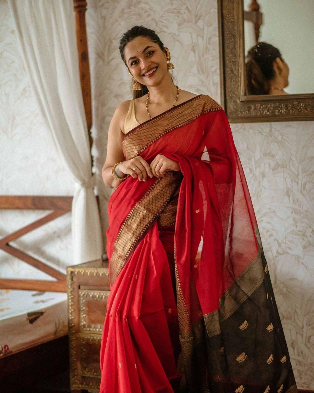 Red Silk Saree with Black & Gold Zari Pallu