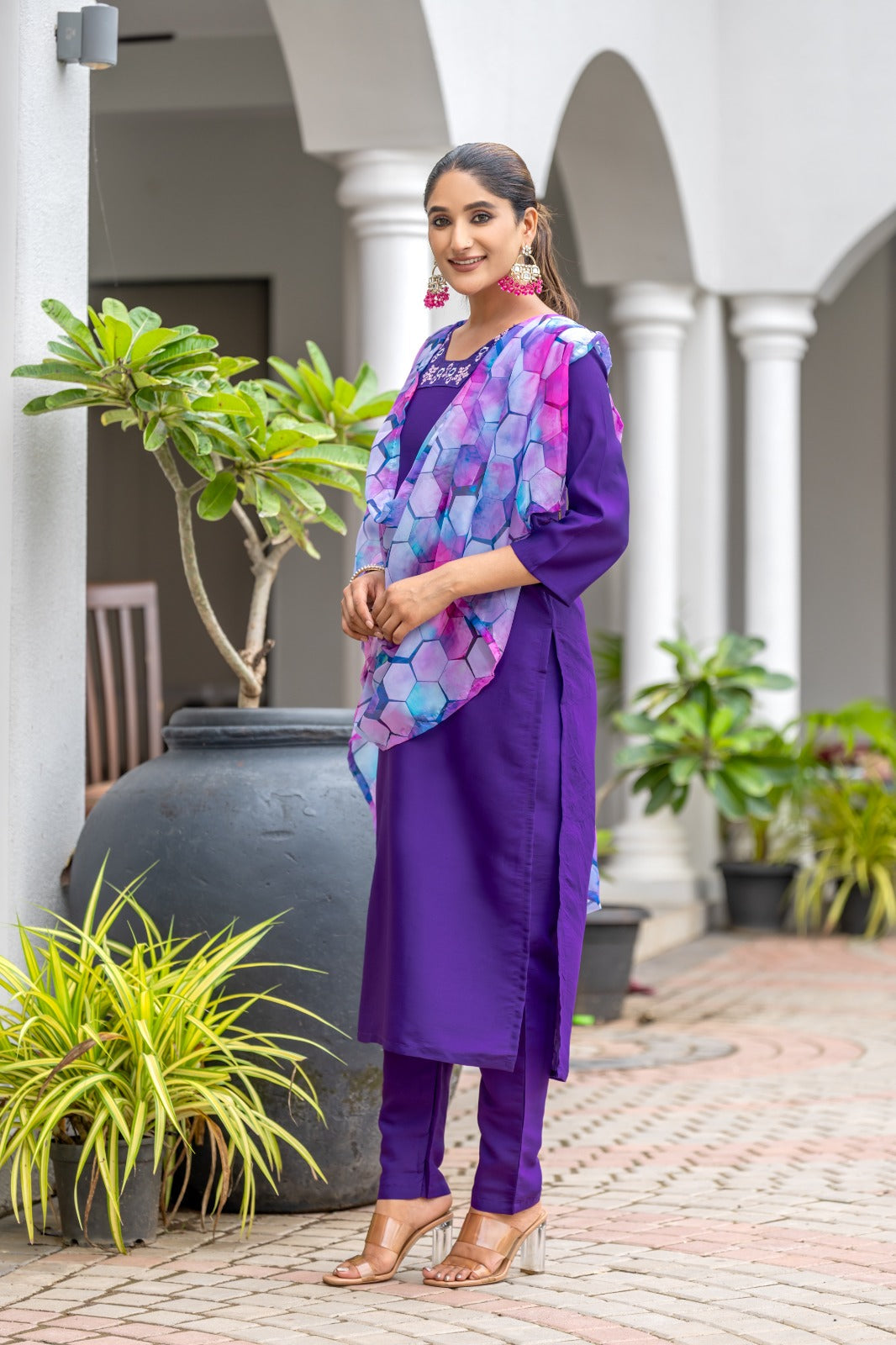 Women Floral Straight Kurta Set