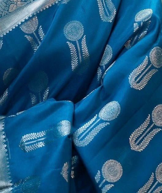 Turquoise Silk Saree with Silver Zari
