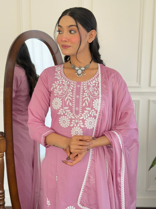 Comfort Fit Pink Kurta Set