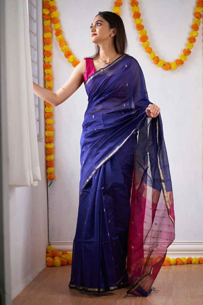 Elegant Traditional Saree with Contrast Border & Minimal Motifs for Festive Wear