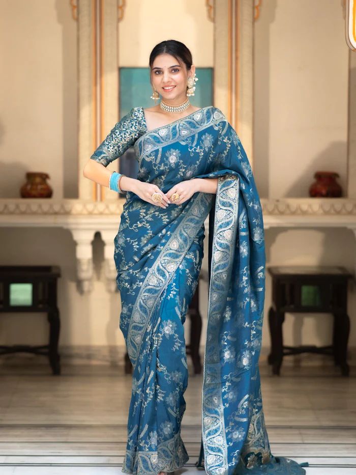 Designer Silk Saree with Intricate Zari Work
