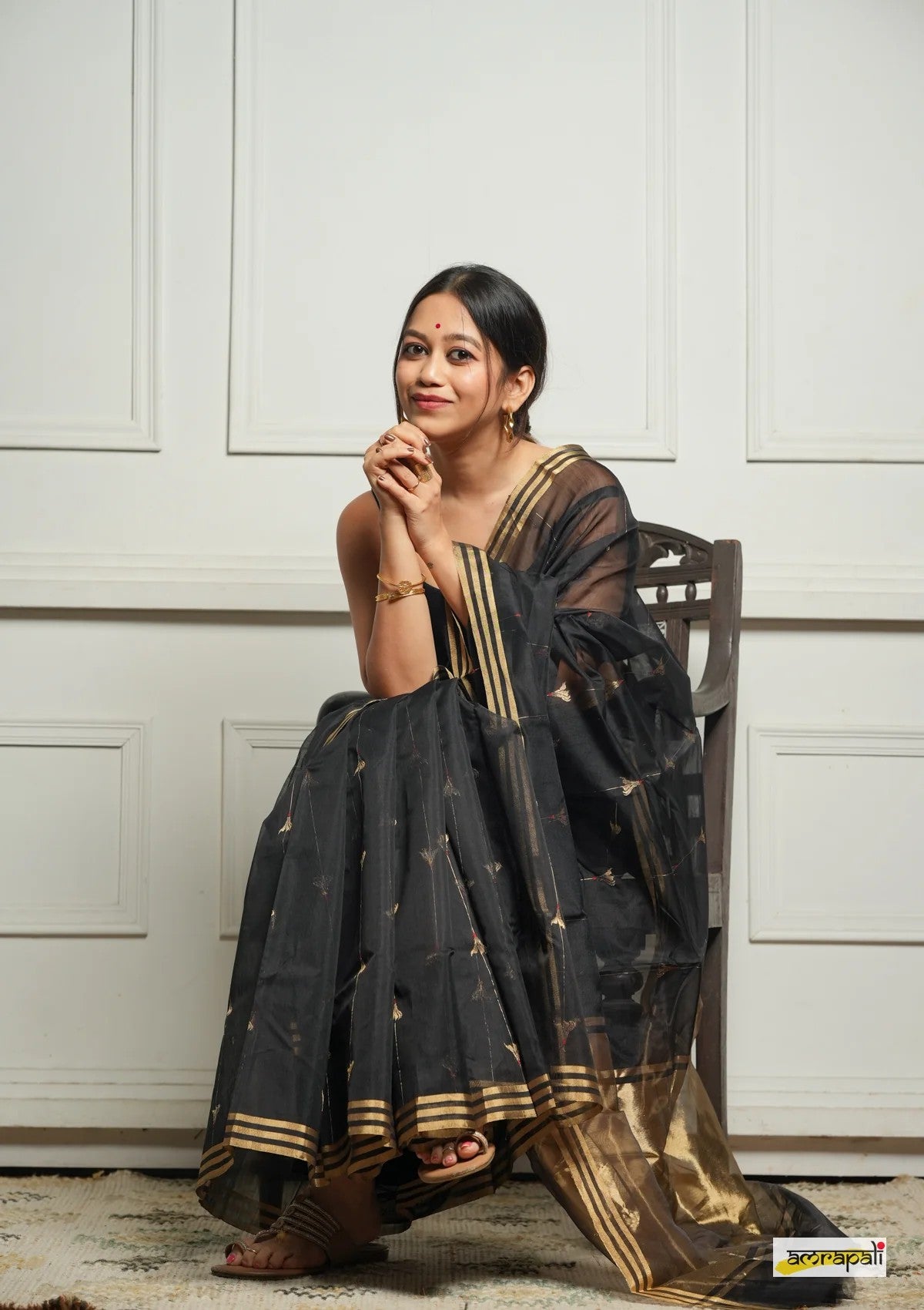 Traditional Handloom Saree – Pure Grace