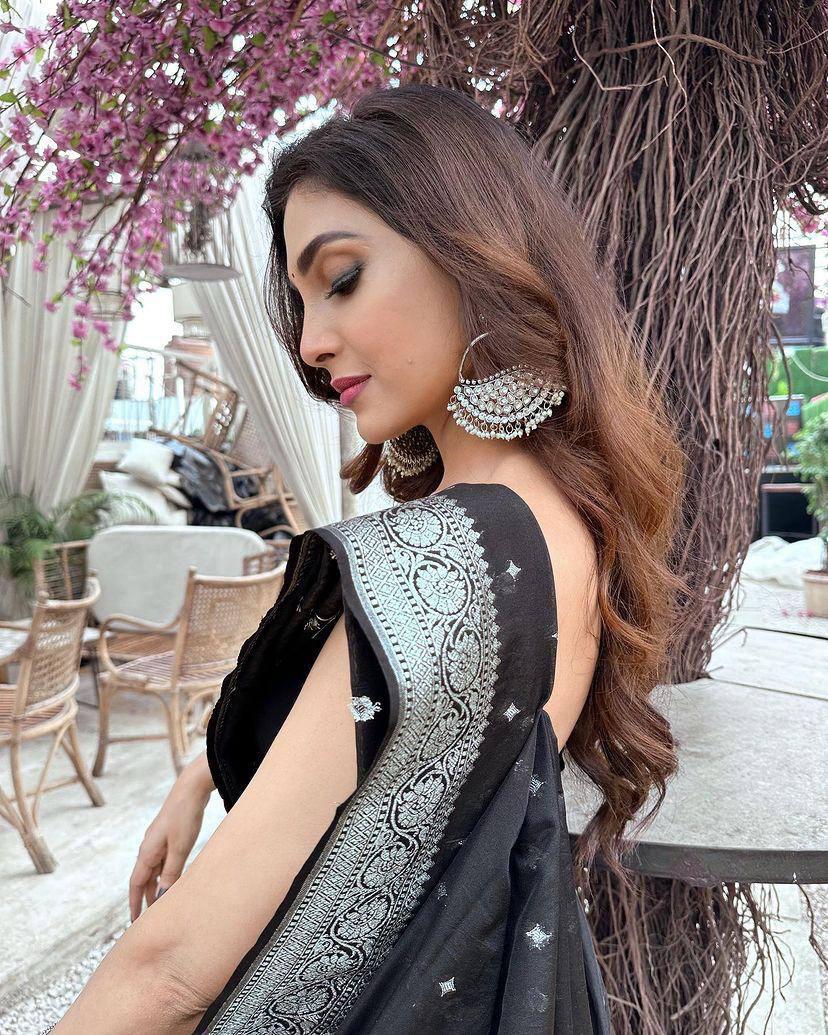 Black Silk Saree with Silver Zari Border