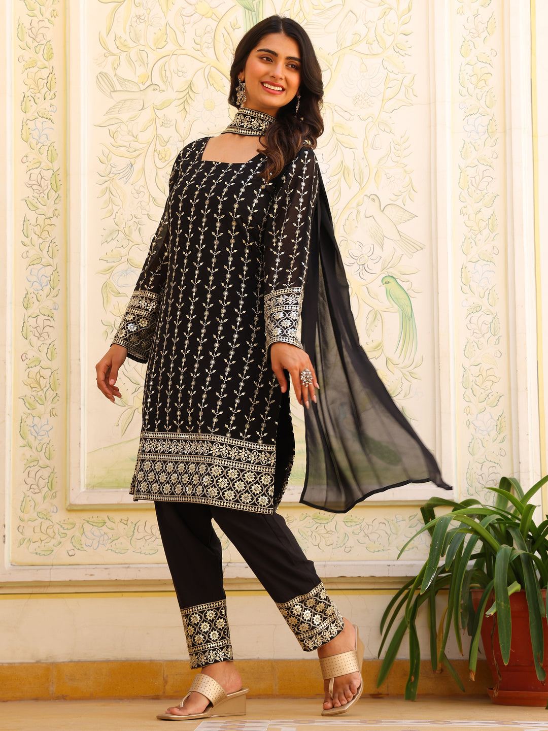 Black Embroidered Kurta Set with Dupatta for Women