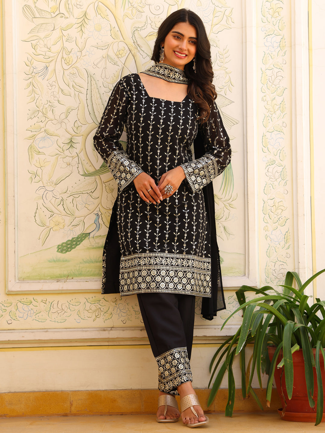 Black Embroidered Kurta Set with Dupatta for Women