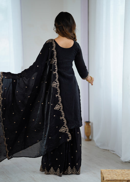 Black Kurta Set For Women