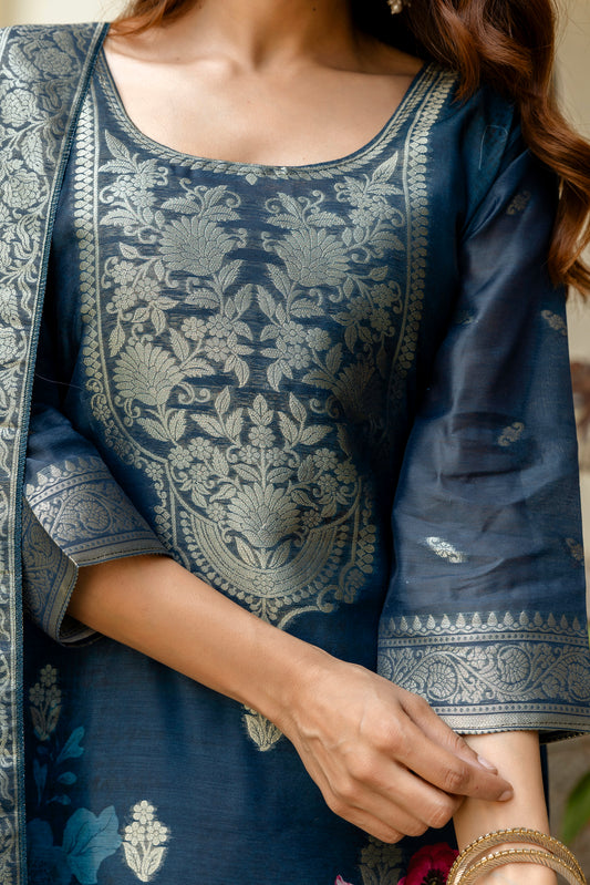 Stylish Blue Printed Kurta for Women – Casual & Ethnic Wear