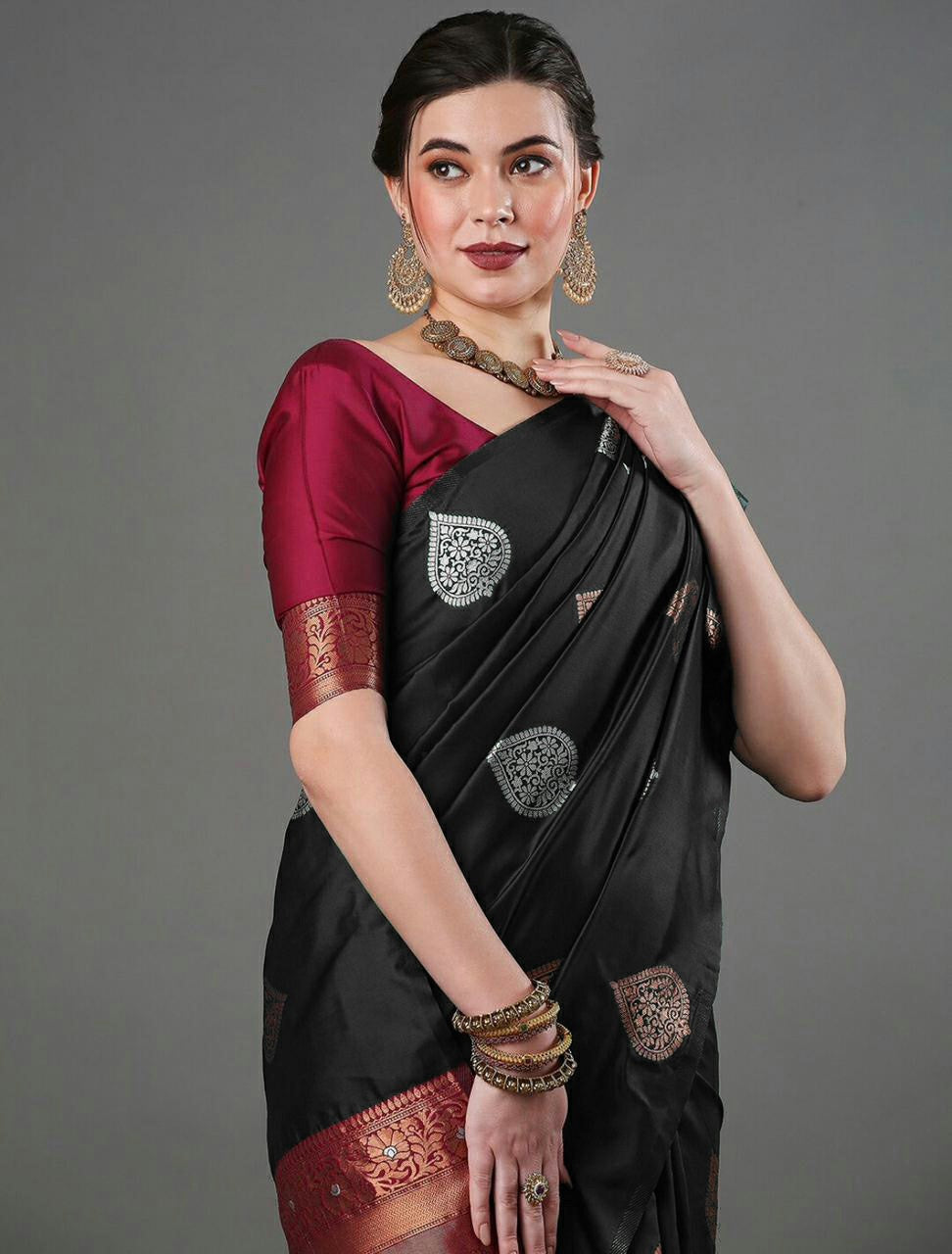 Stylish Black  Saree For Women