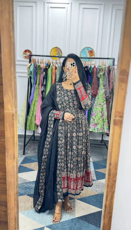 Stylish Black and Red Embroidered Kurta Set with Dupatta
