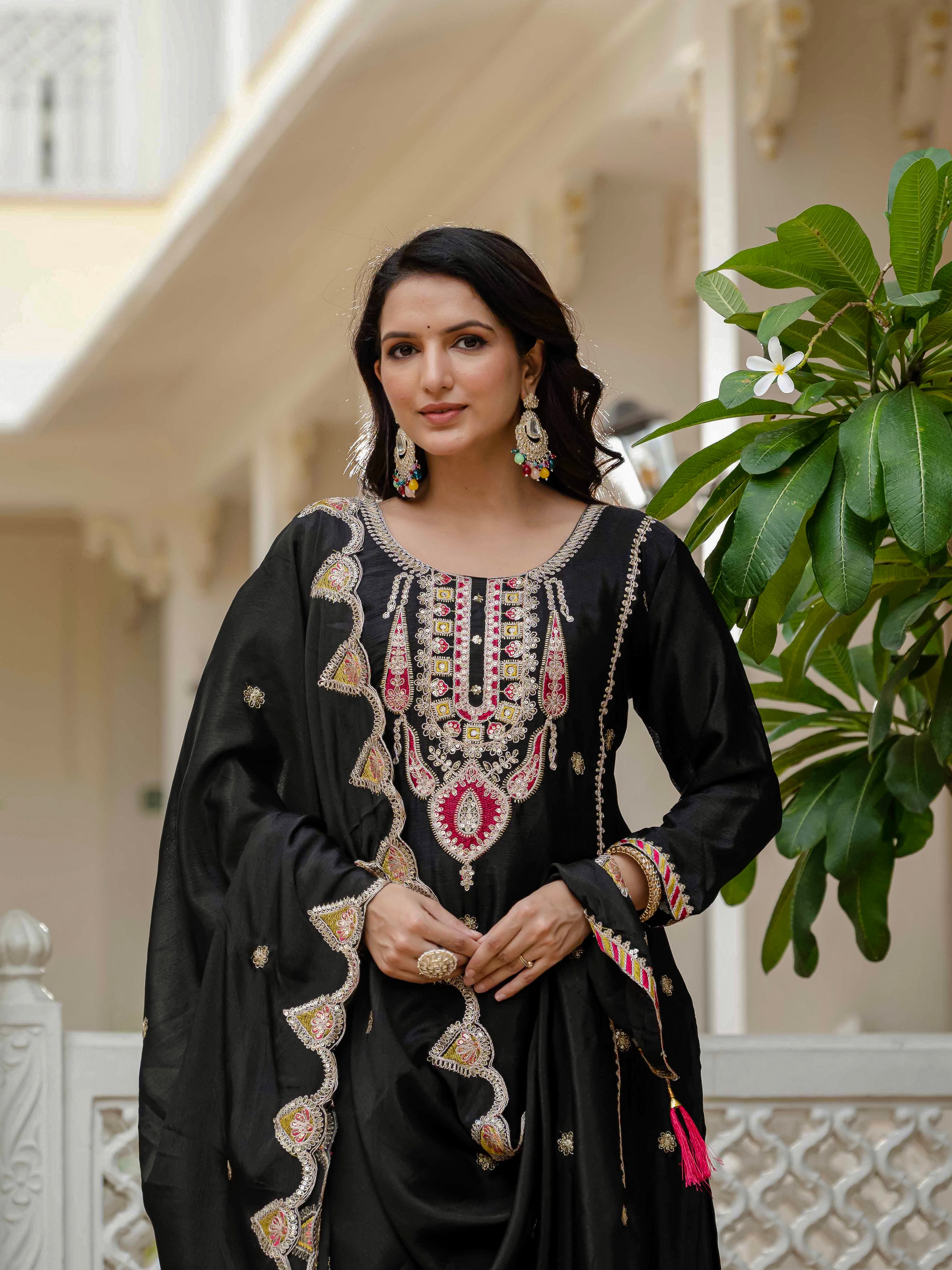 Modern Minimal Kurta Set
