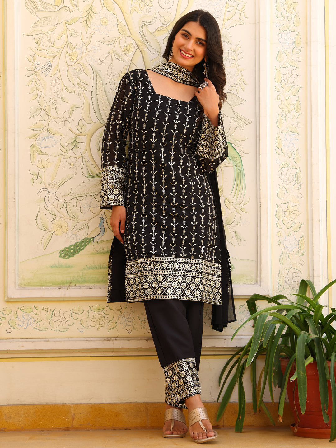 Black Embroidered Kurta Set with Dupatta for Women
