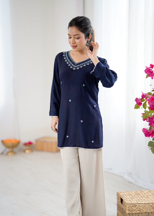 Elegant Navy Blue Tunic for Women – Stylish Ethnic & Casual Wear