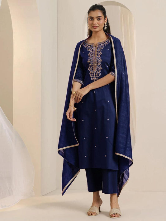 Exquisite Coral Embroidered Kurta Set with Sheer Dupatta