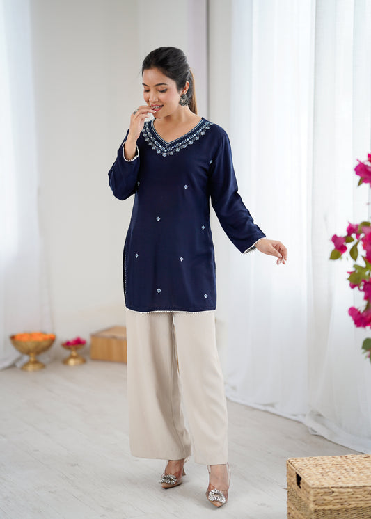 Elegant Navy Blue Tunic for Women – Stylish Ethnic & Casual Wear
