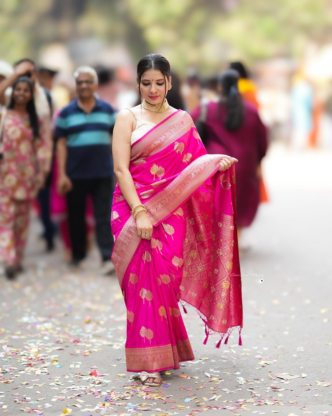 Bright Pink Silk Saree with Gold Zari Motifs