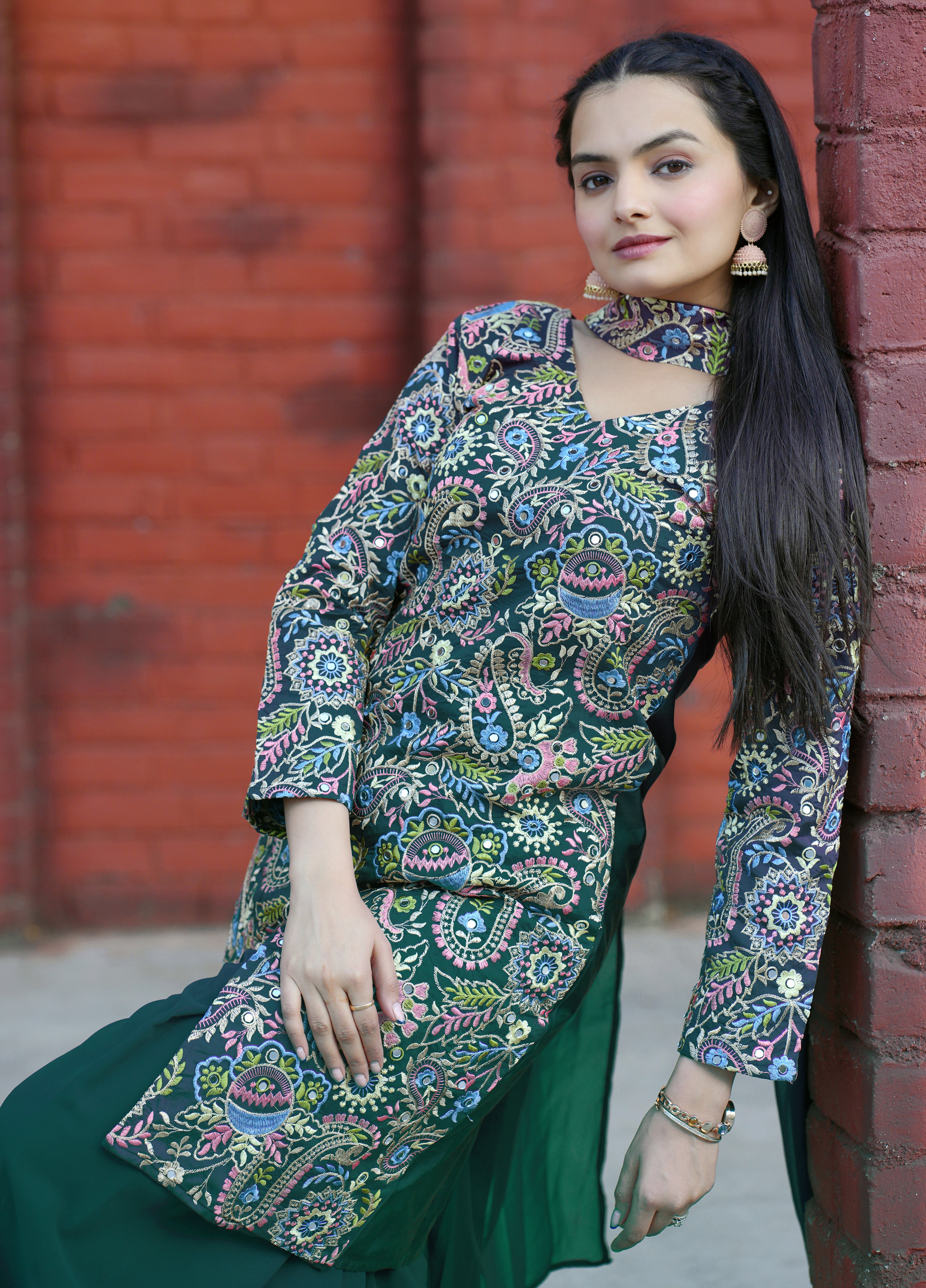 Graceful & Stylish Kurta Set