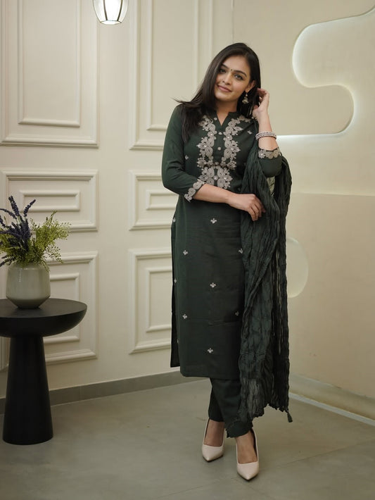 Bottle Green Kurta Set – Royal & Beautiful