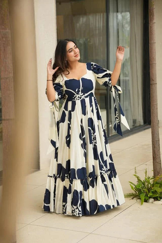 Floral Printed  Sweatheart Tie-Ups Detail Maxi Dress