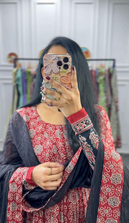 Elegant Maroon Embroidered Kurta Set with Sheer Dupatta