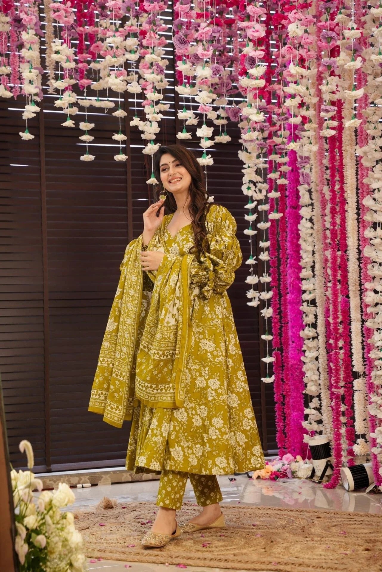 Olive Green Printed Kurta Set for Women