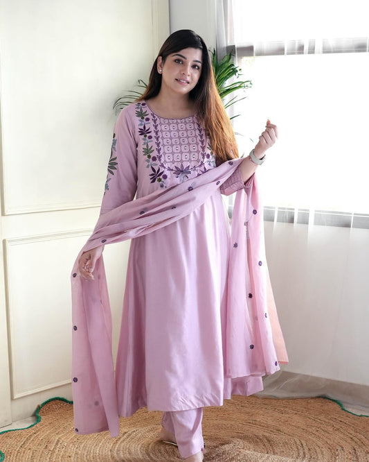 Stylish Light Pink Embroidered Kurta Set with Sheer Dupatta